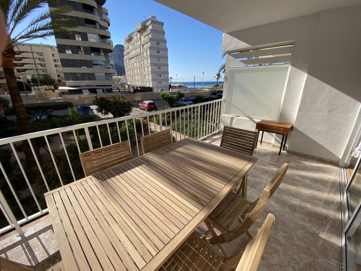 Apartamento en primera linea en Calpe Exterior foto